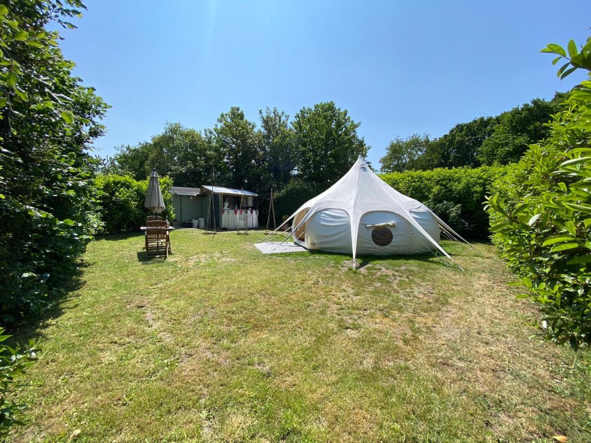 Hotel Secret Garden Glamping Lymington Exteriér fotografie